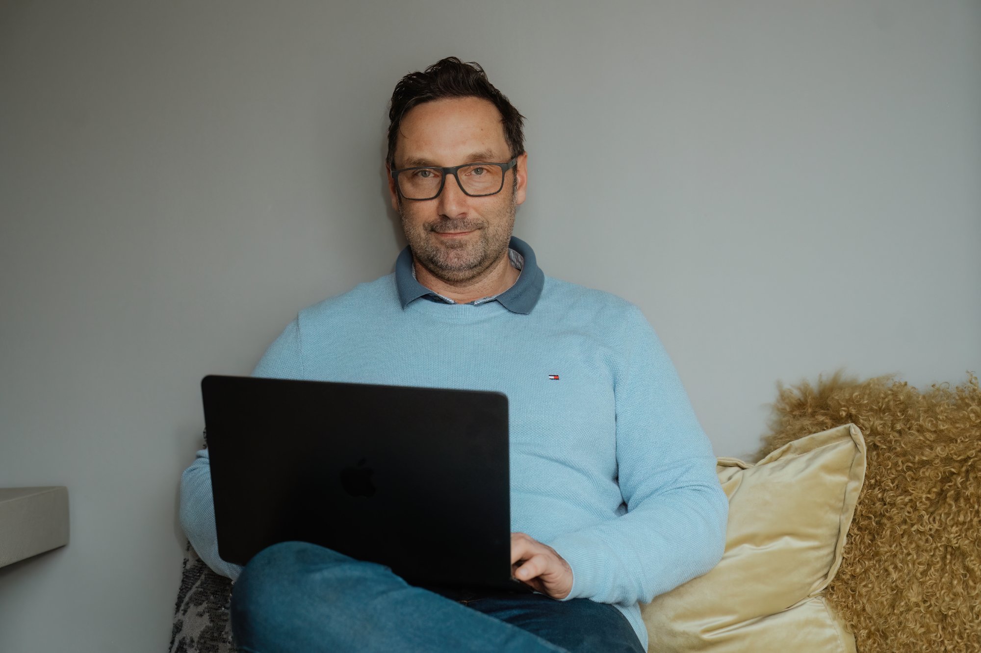 Marko Keßling – TÜV-zertifizierter Sachverständiger für Schimmel
